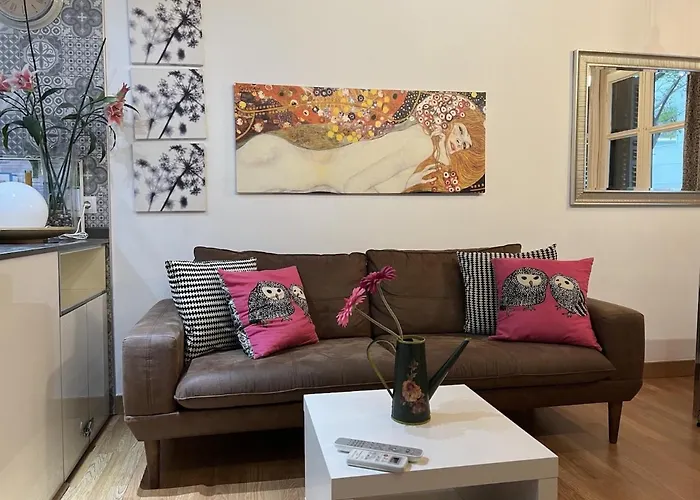 Blasco De Garay: Acogedor Apartamento En El Corazon De Poble-Sec